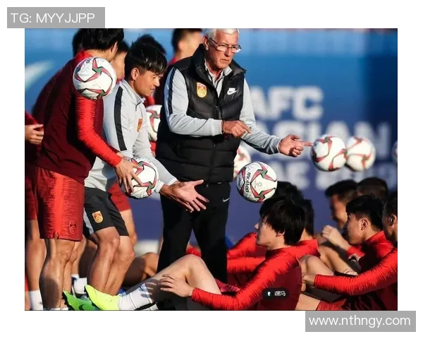 世界杯预选赛背后的奋斗史 从少年到足球巨星的成长之路